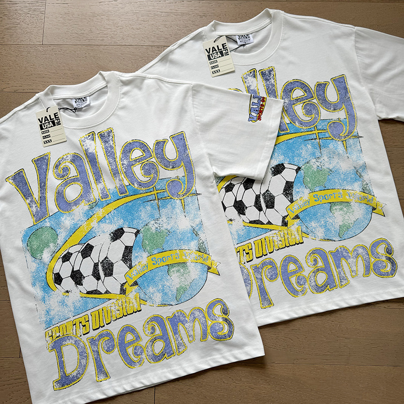 Vale Streetwear Brand - Retro American Vale Valley merk voetbalprint